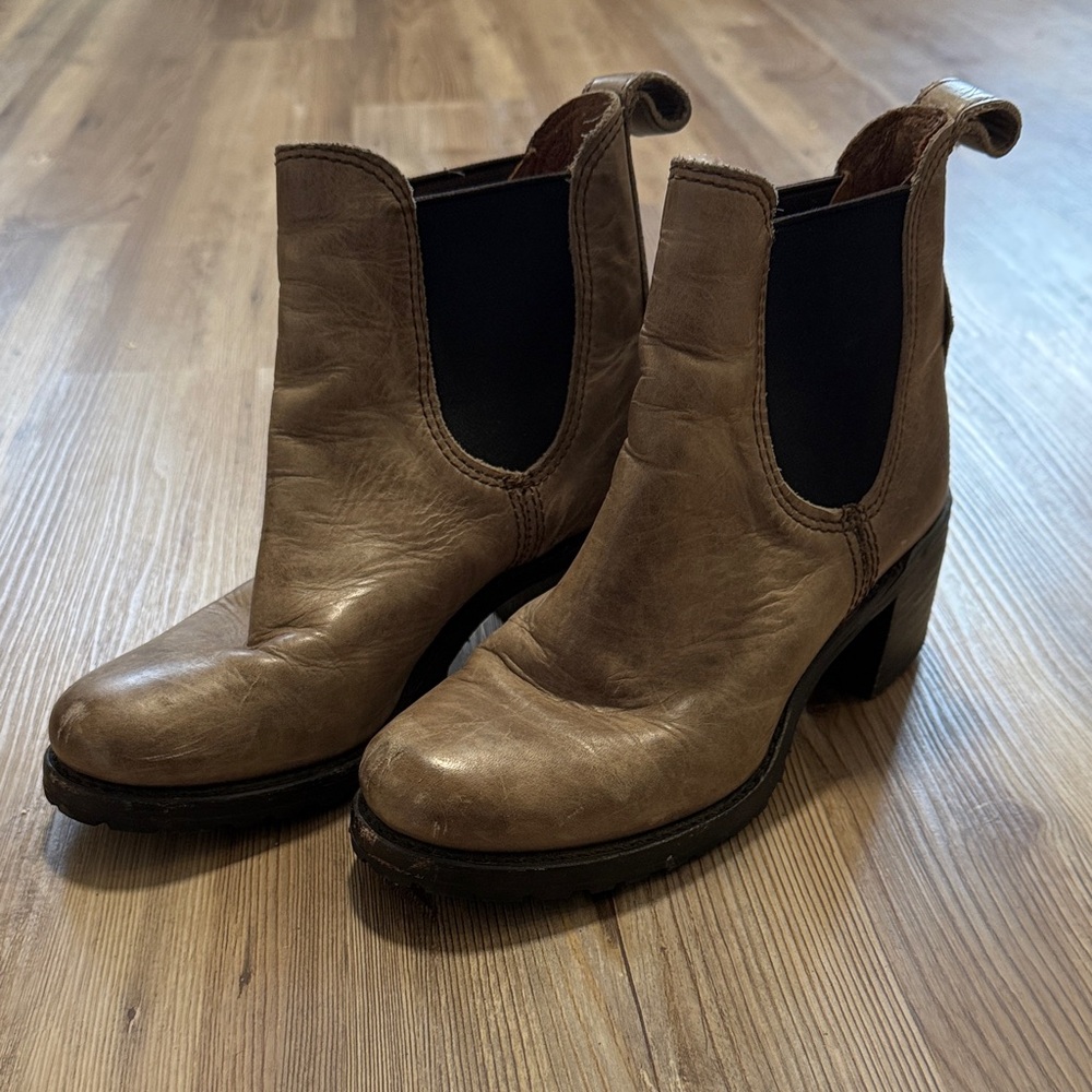 Frye Tan Leather Ankle Booties